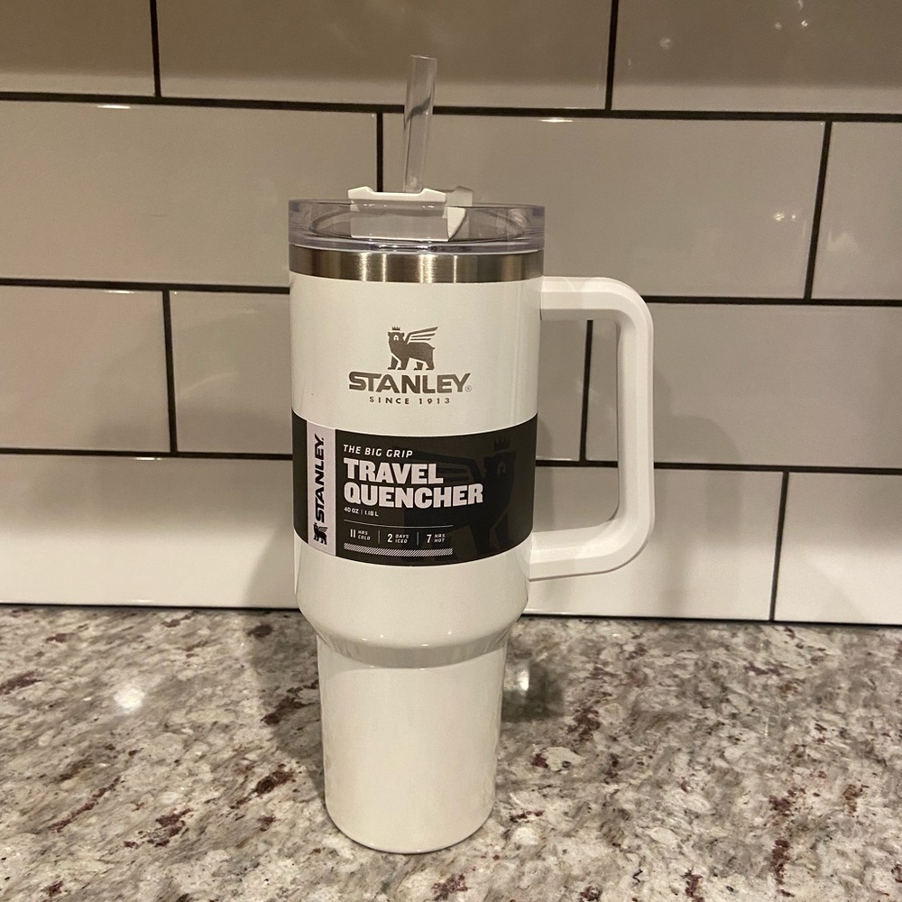 Stanley 40 oz Travel Quencher